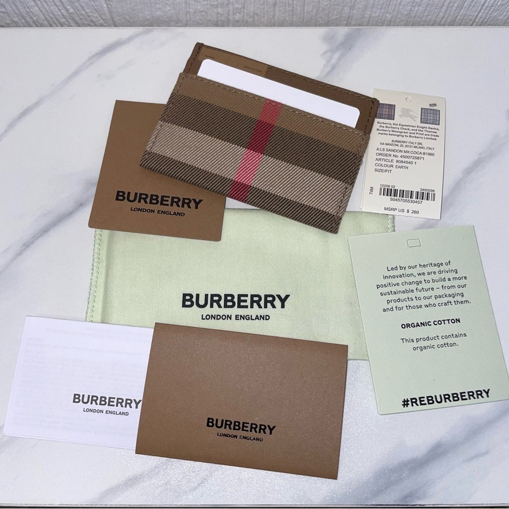 Burberry Cardholder! Brand New With Tag & Packaging! Wallet
